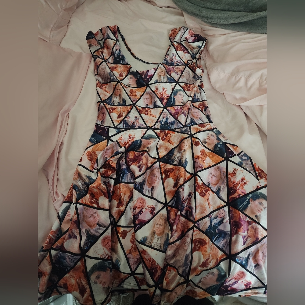 Labyrinth dress